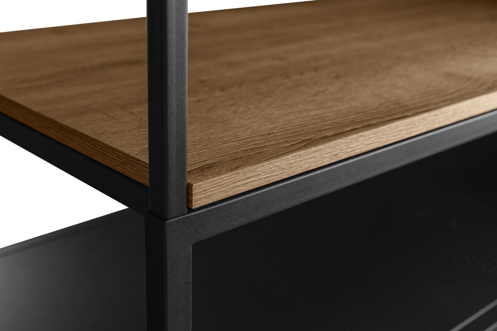 Alvar Wood Black Matt