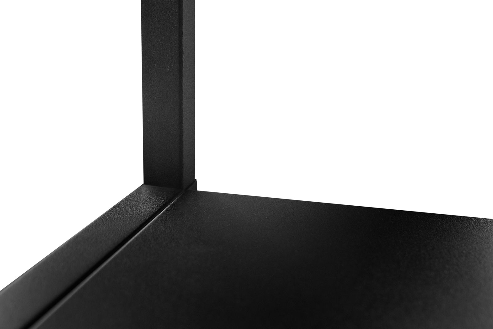 Alvar Wood Black Matt