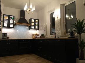 Hotă retro! Bucătărie în stil clasic!