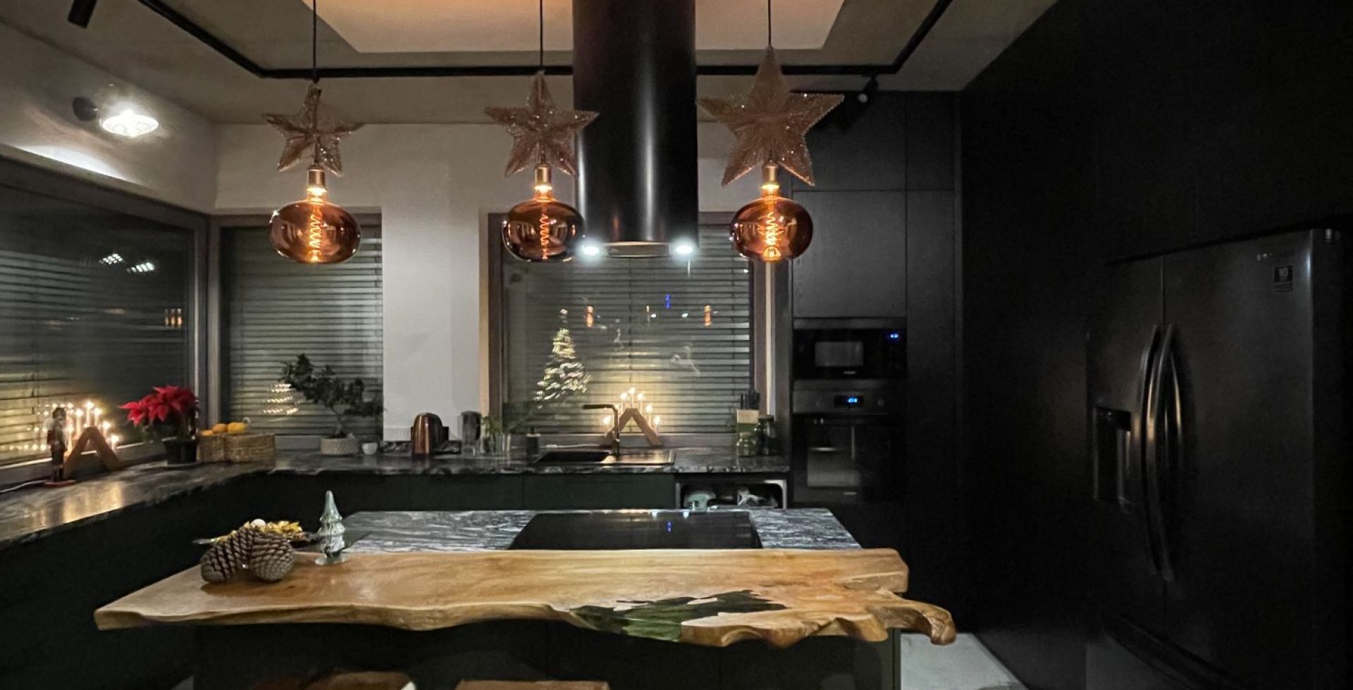 Hota insula Cylindro Black Matt - Negru Mat - Aranjament 79