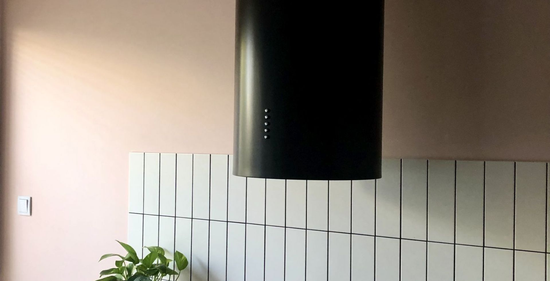 Hota insula Cylindro Eco Black Matt - Negru Mat - Aranjament 3