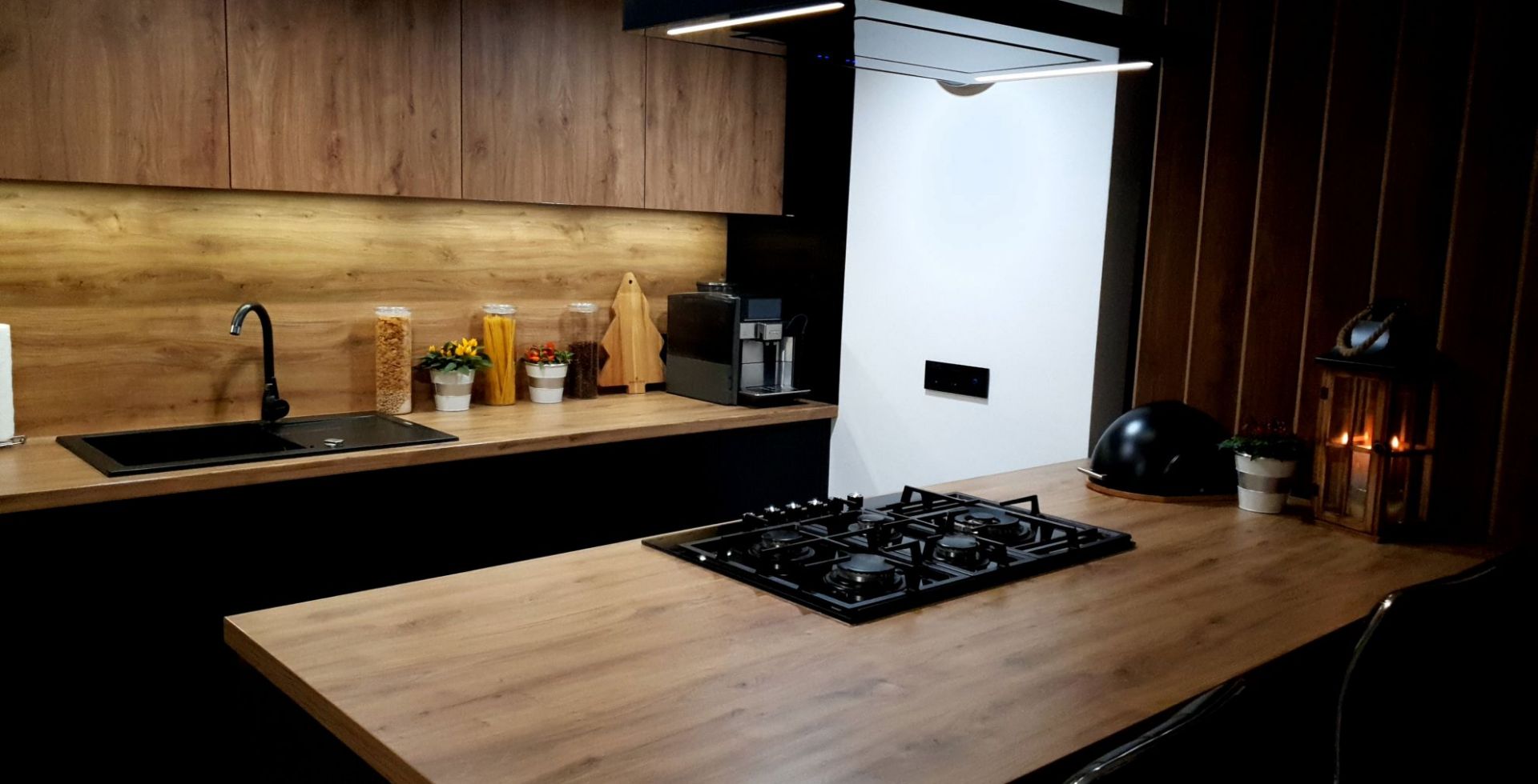 Hota insula Decor Island Black Matt - Negru Mat - Aranjament 24