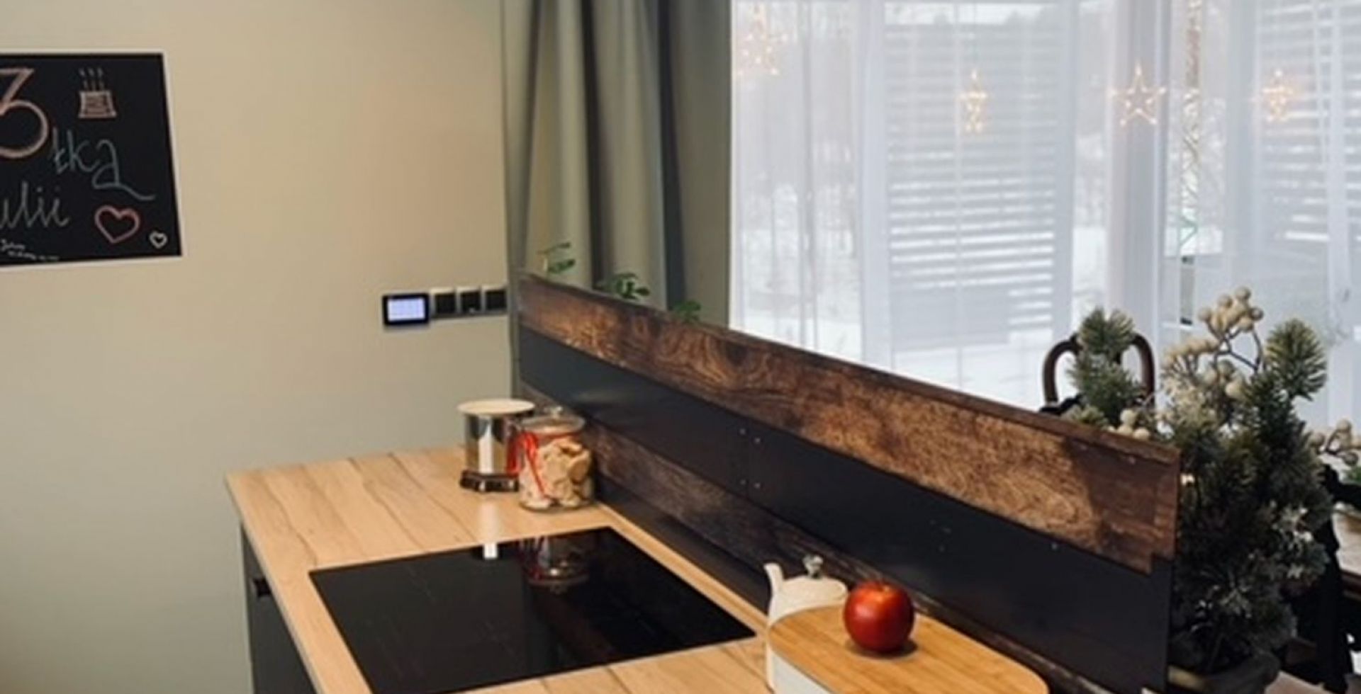 Hota insula Decor Island Black Matt - Negru Mat - Aranjament 30