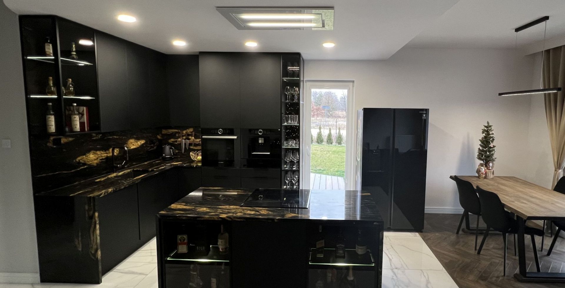 Hota De tavan Grand Super Slim White - Alb - Aranjament 22