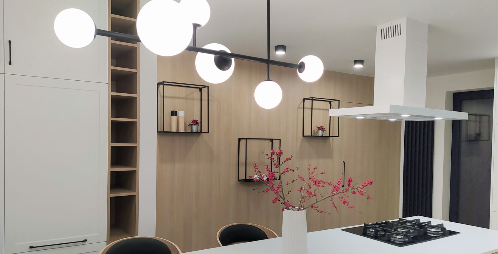 Hota insula Sento Island Strips White - Alb - Aranjament 4