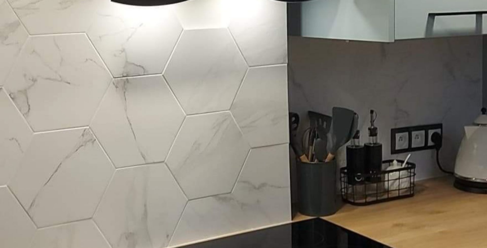 Hota decorative Ivo Black - Negru lucios - Aranjament 29