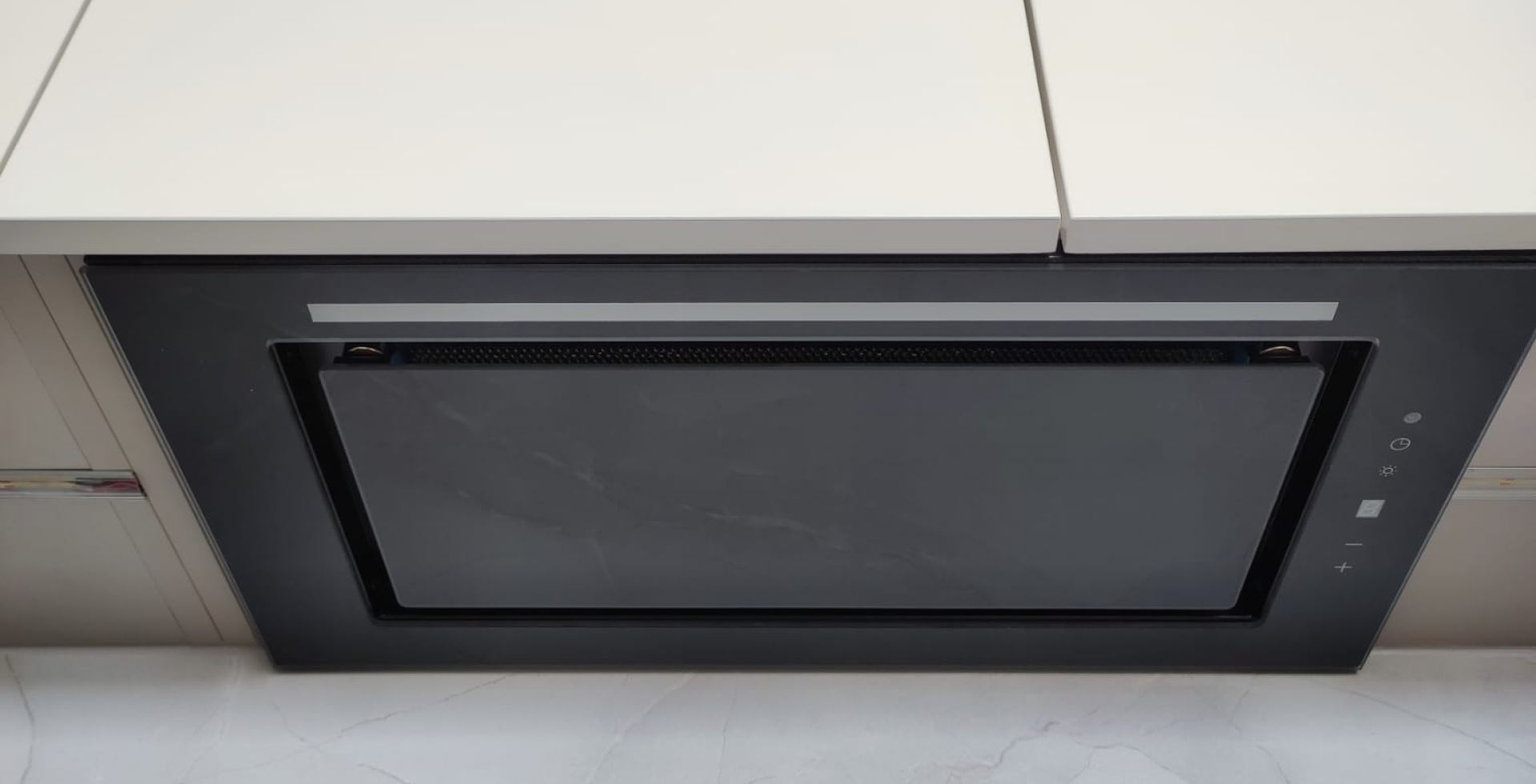 Hota Incorporabile Lando Glass Black - Negru - Aranjament 24