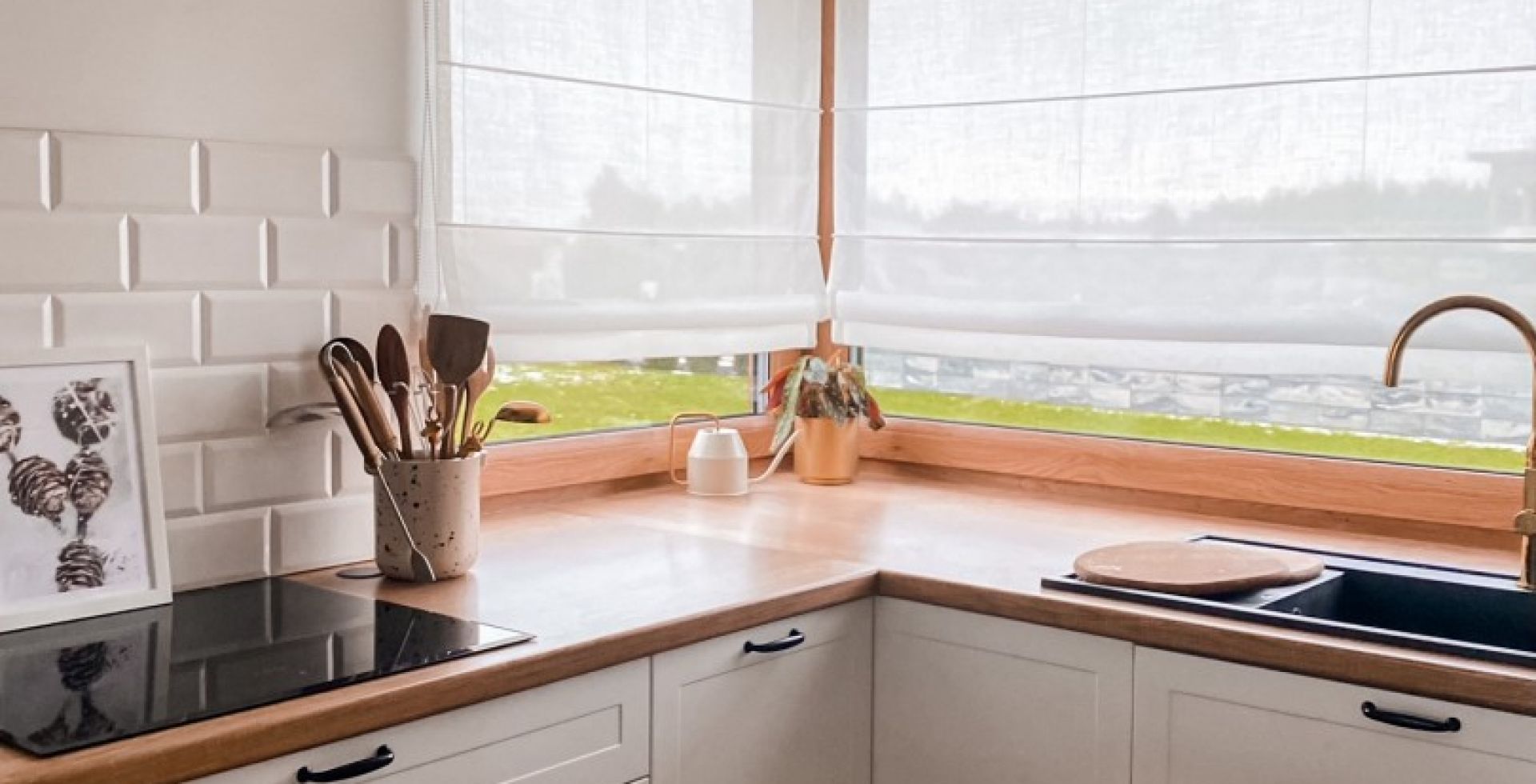 Hota decorative Sento OR Strips Black Matt - Negru Mat - Aranjament 10