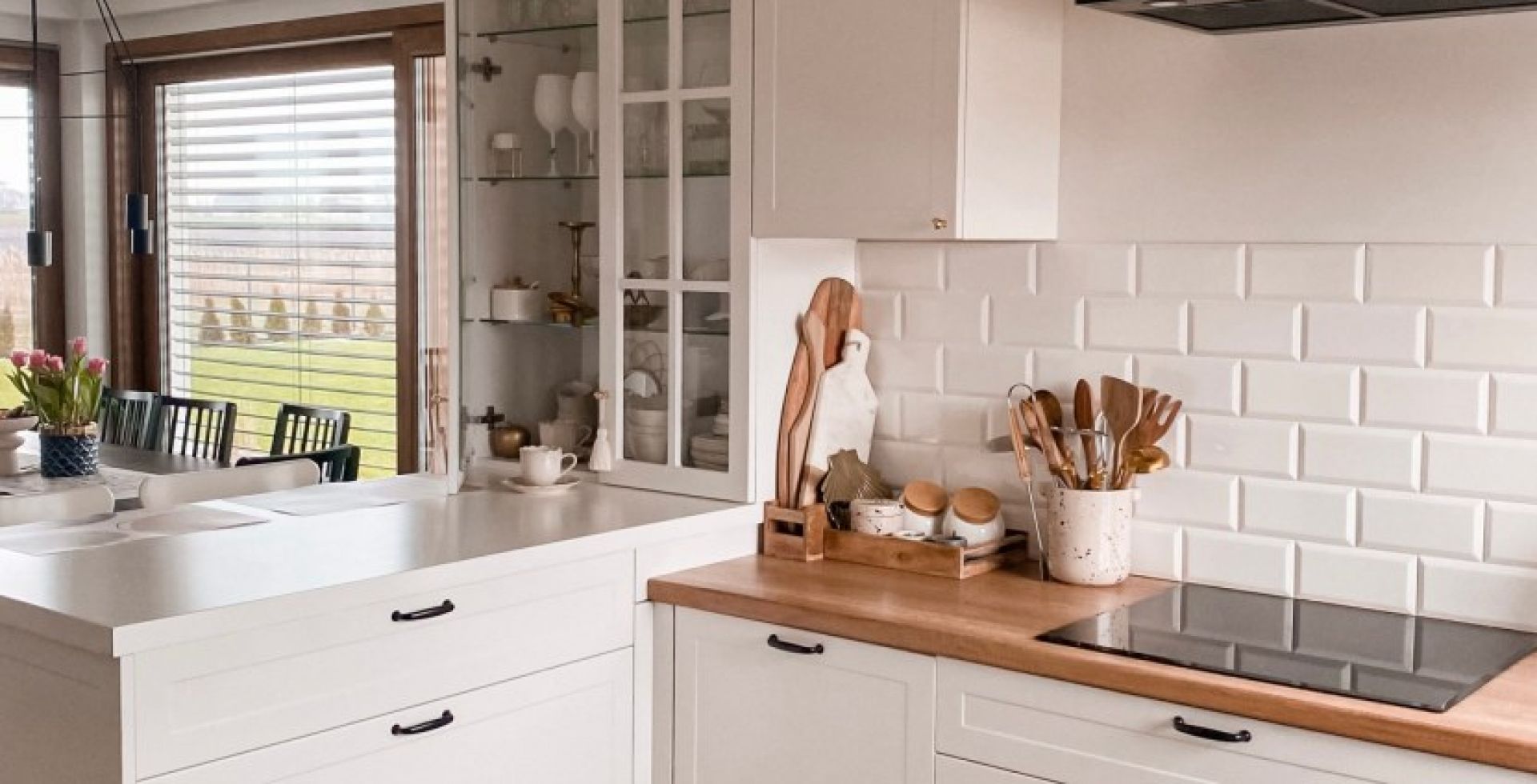 Hota decorative Sento OR Strips Black Matt - Negru Mat - Aranjament 11