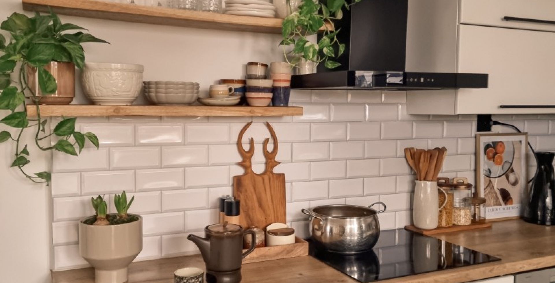 Hota decorative Sento OR Strips Black Matt - Negru Mat - Aranjament 21