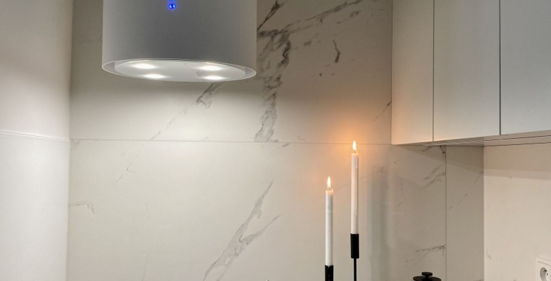 Hota insula Tubo White Matt - Alb Mat - Aranjament