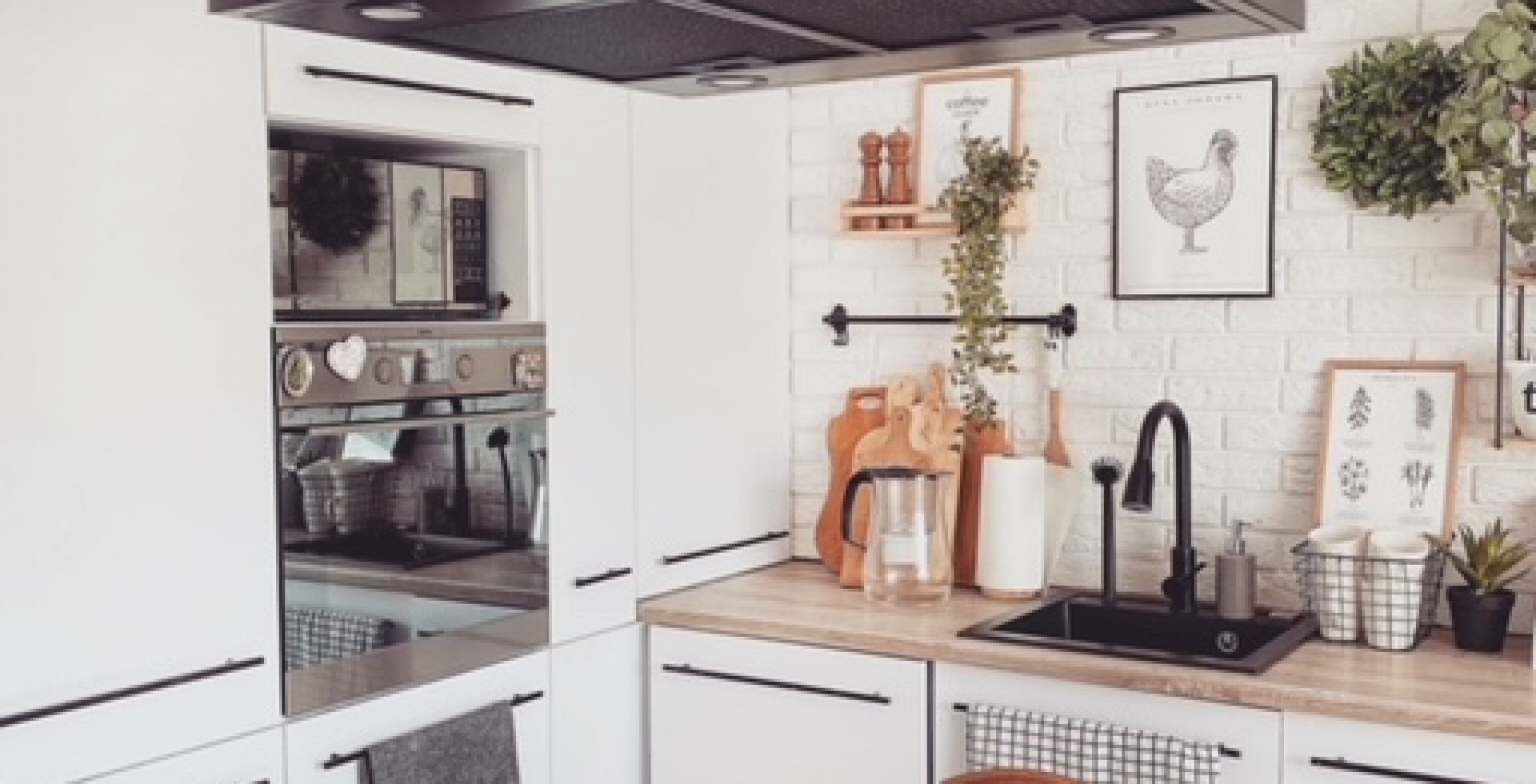 Hota insula Sento Island Strips Black Matt - Negru Mat - Aranjament