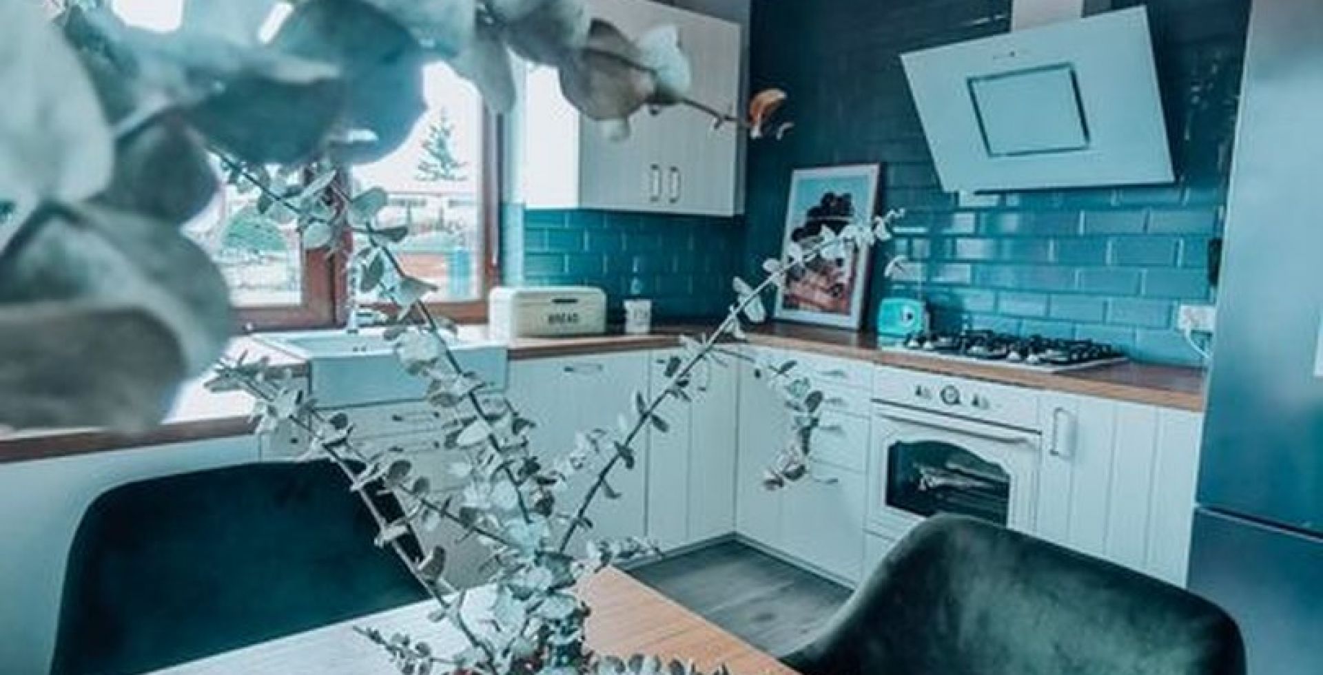 Hota decorative Adria White - Alb - Aranjament 2