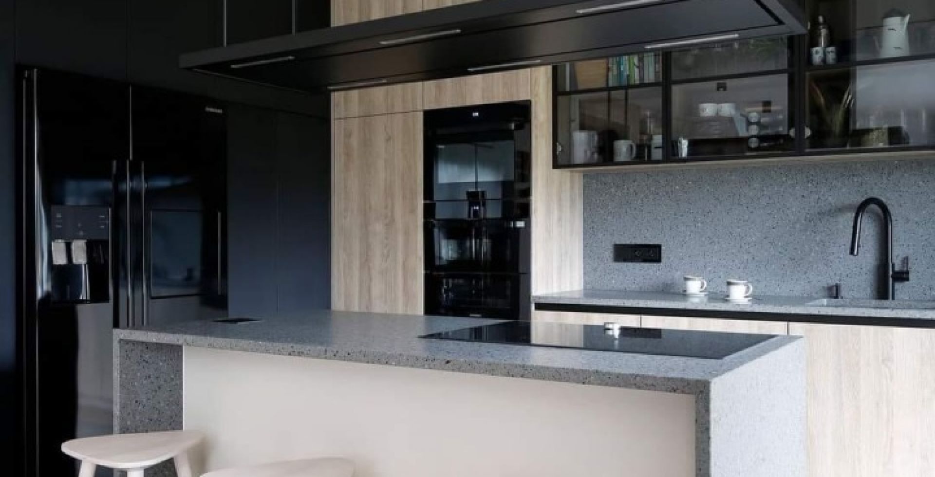 Hota insula Metropolis Black Matt - Negru Mat - Aranjament 6