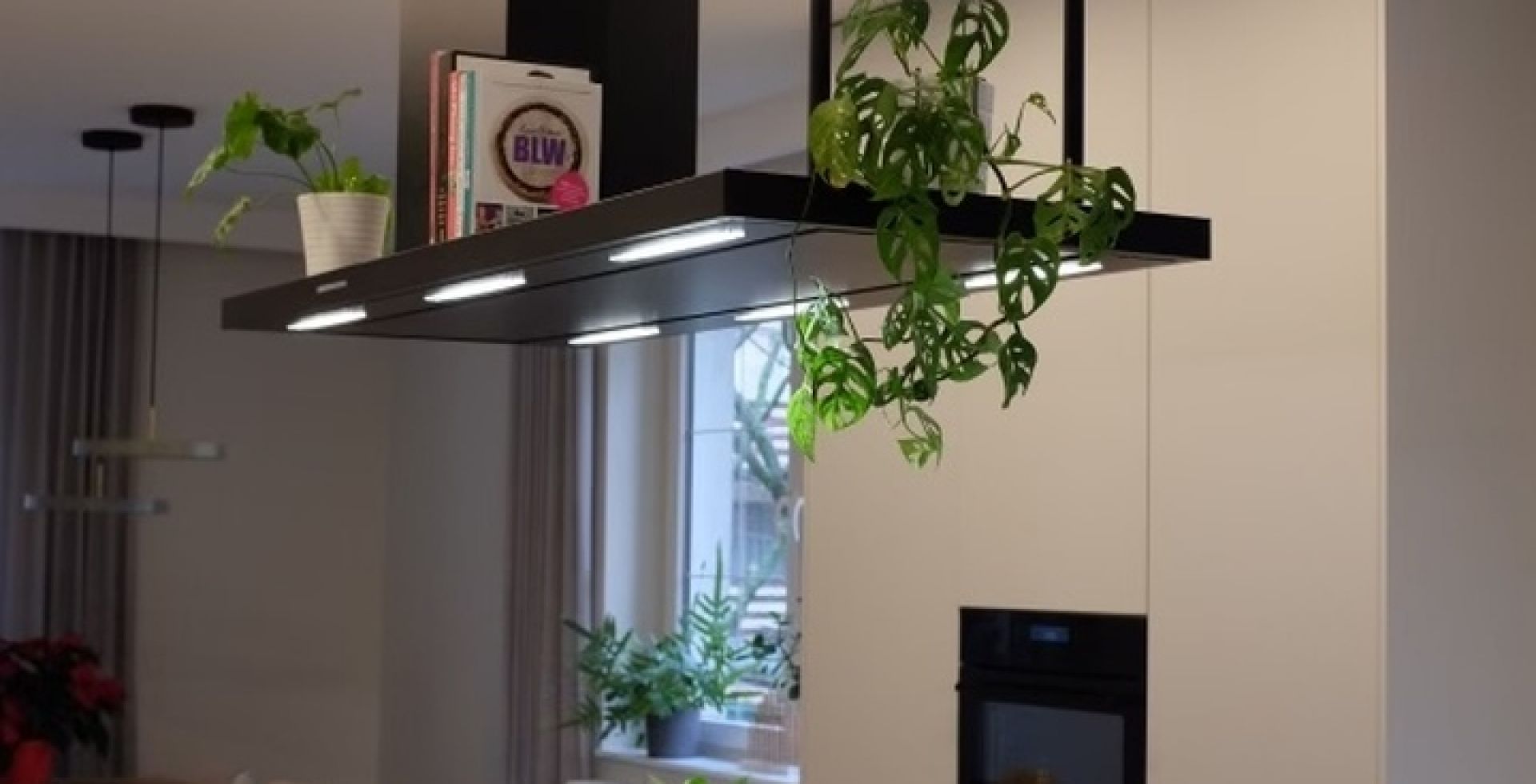 Hota insula Metropolis Black Matt - Negru Mat - Aranjament 15