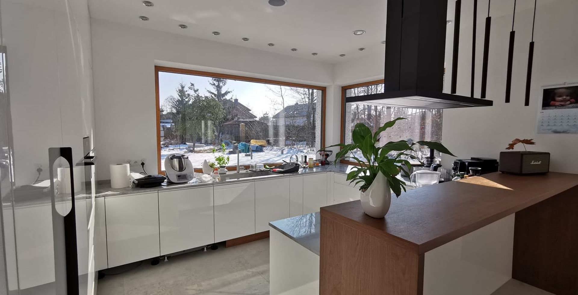 Hota insula Metropolis Black Matt - Negru Mat - Aranjament 20