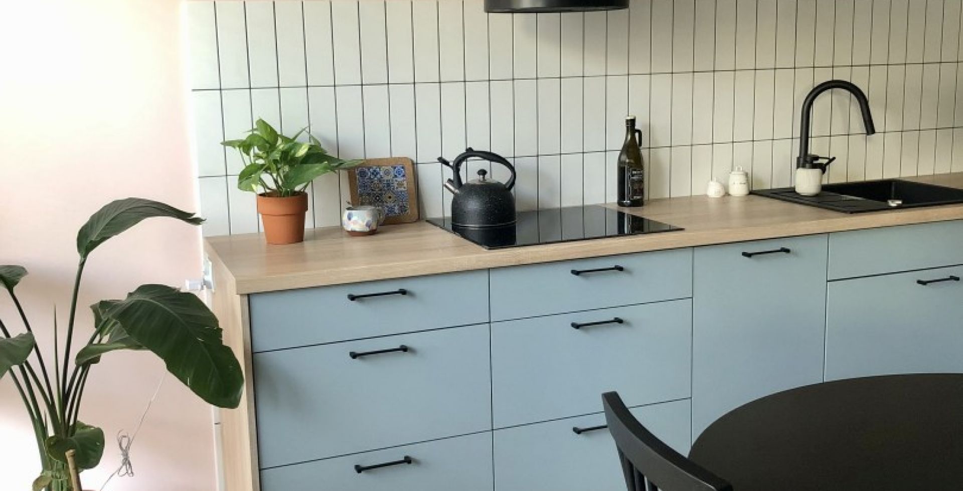 Hota insula Cylindro Eco Black Matt - Negru Mat - Aranjament 2