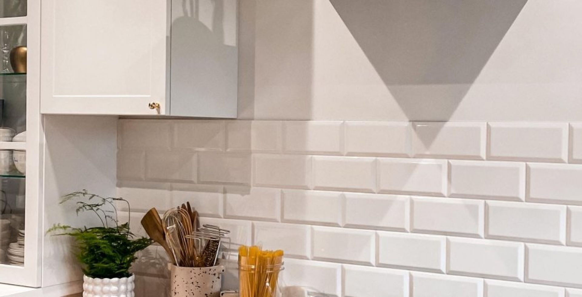 Hota decorative Sento OR Strips Black Matt - Negru Mat - Aranjament 9