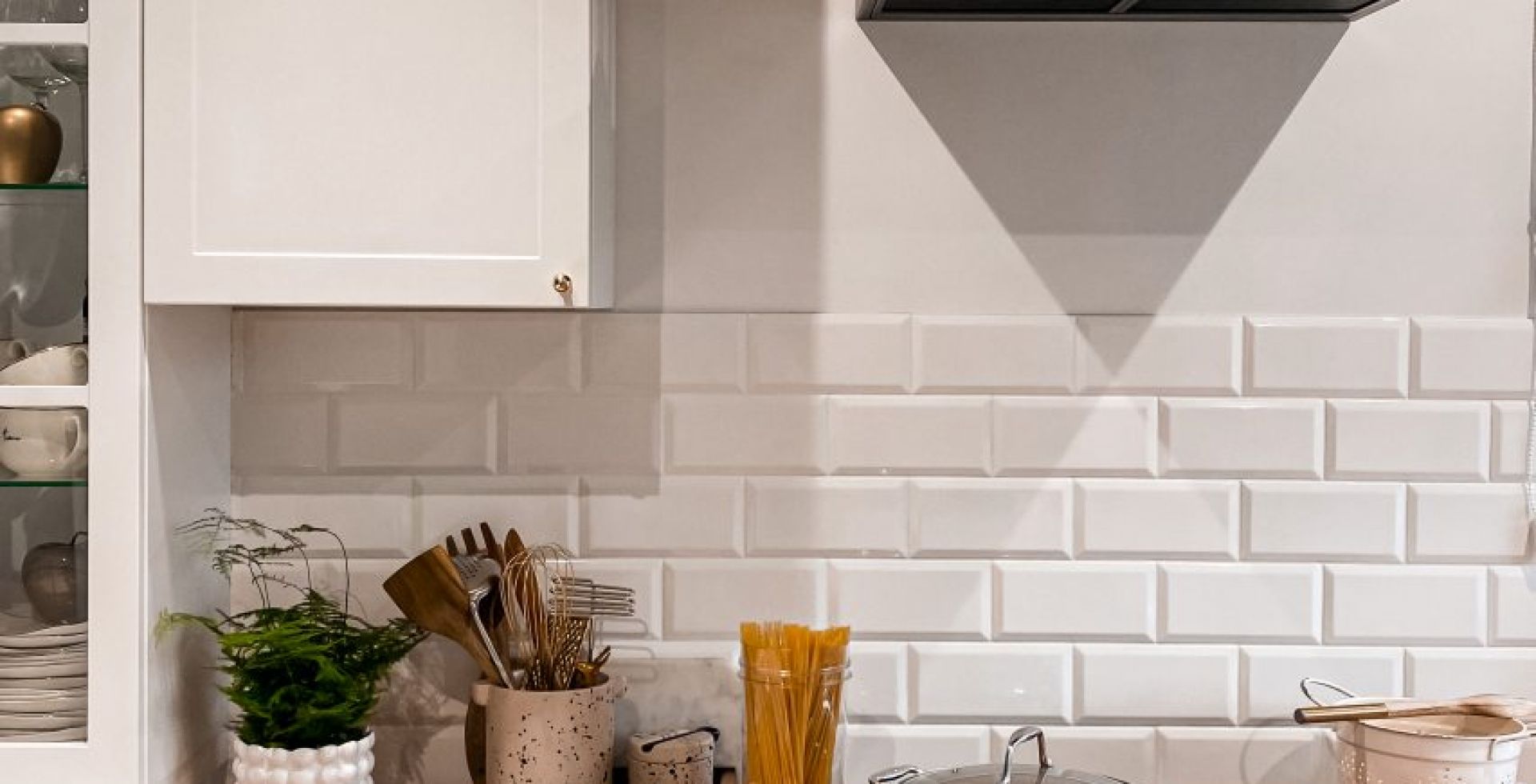 Hota decorative Sento OR Strips Black Matt - Negru Mat - Aranjament 8