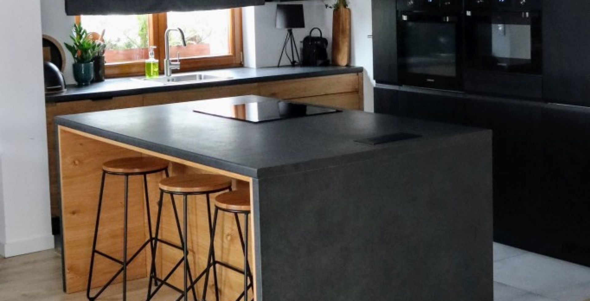 Hota insula Metropolis Black Matt - Negru Mat - Aranjament 32