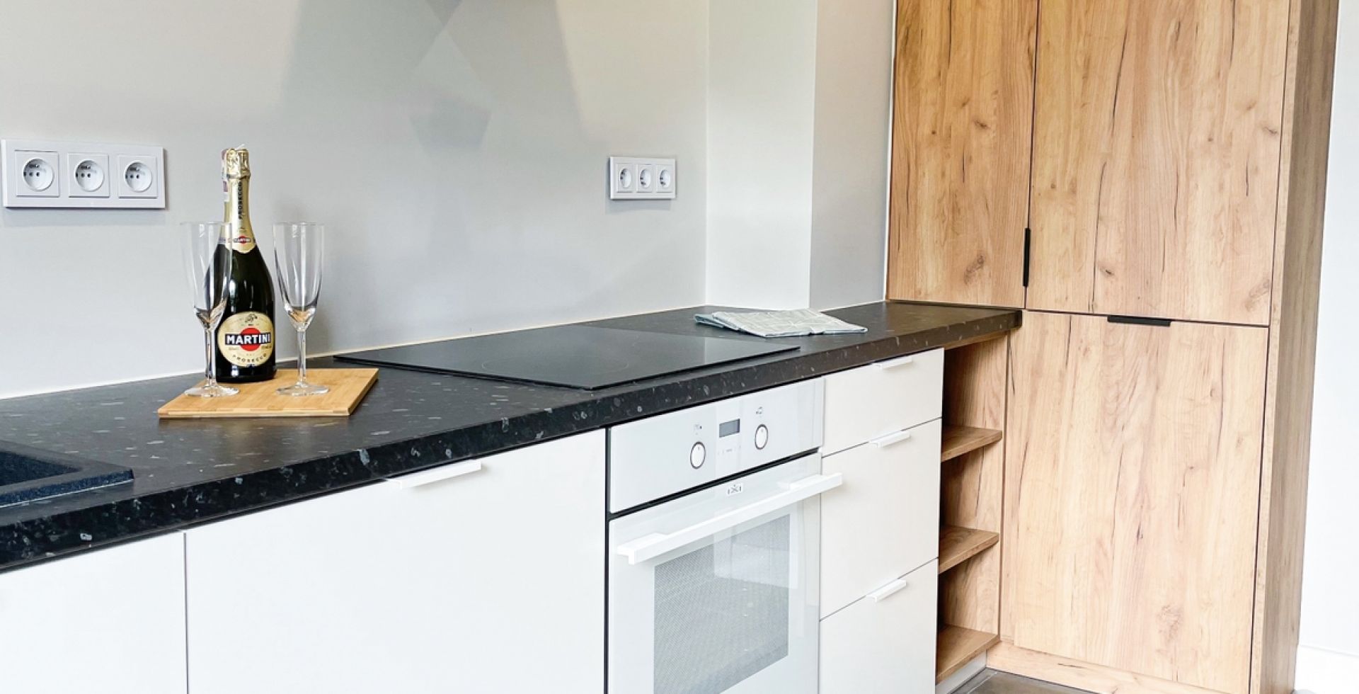 Hota decorative Dynamic White - Alb - Aranjament