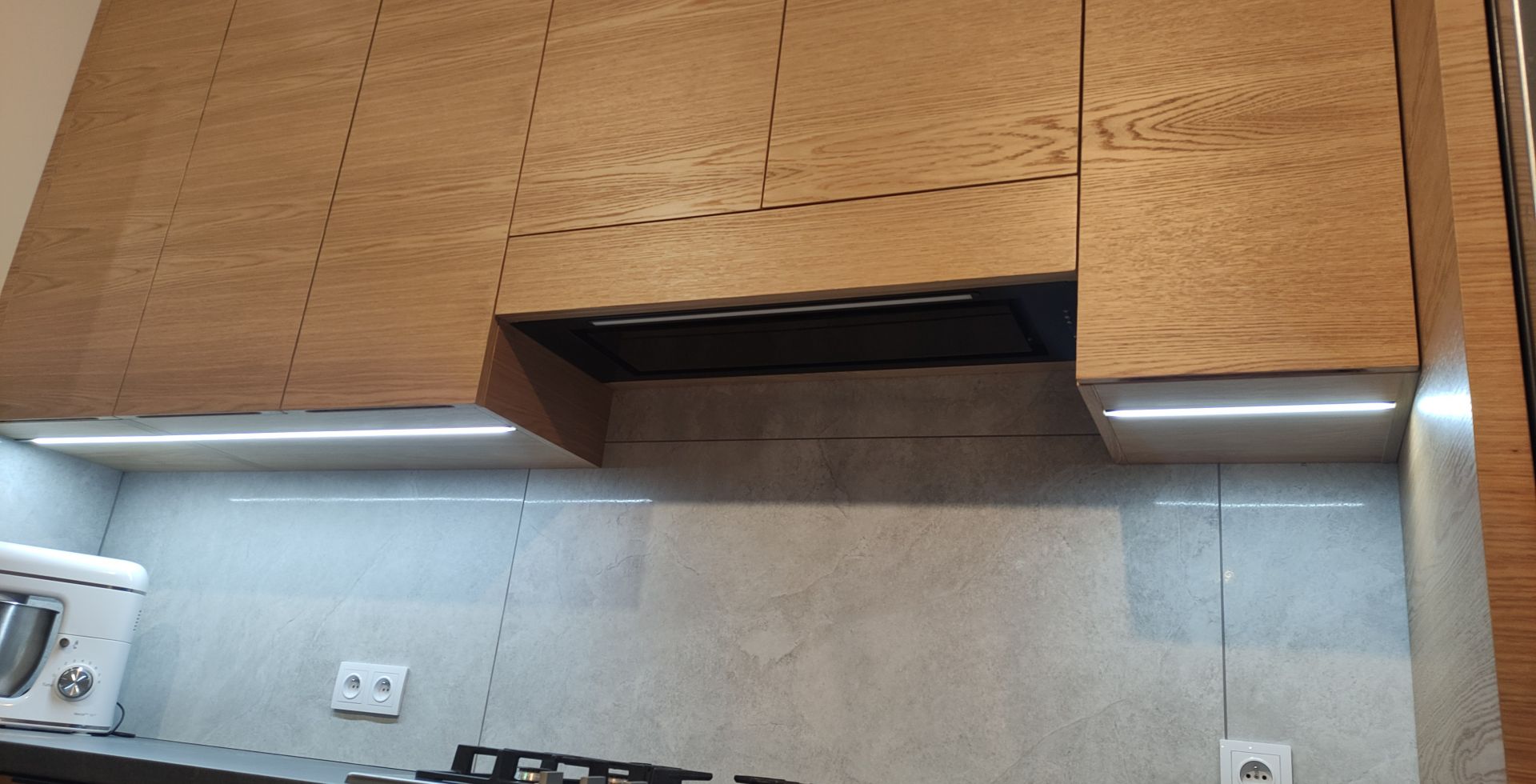 Hota Incorporabile Micra Black Matt - Negru Mat - Aranjament 12