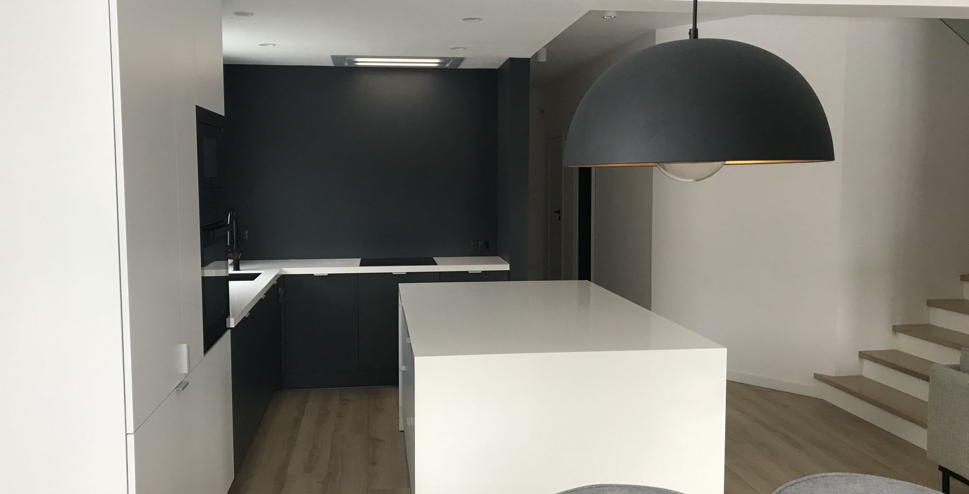 Hota De tavan Grand Super Slim White - Alb - Aranjament 36