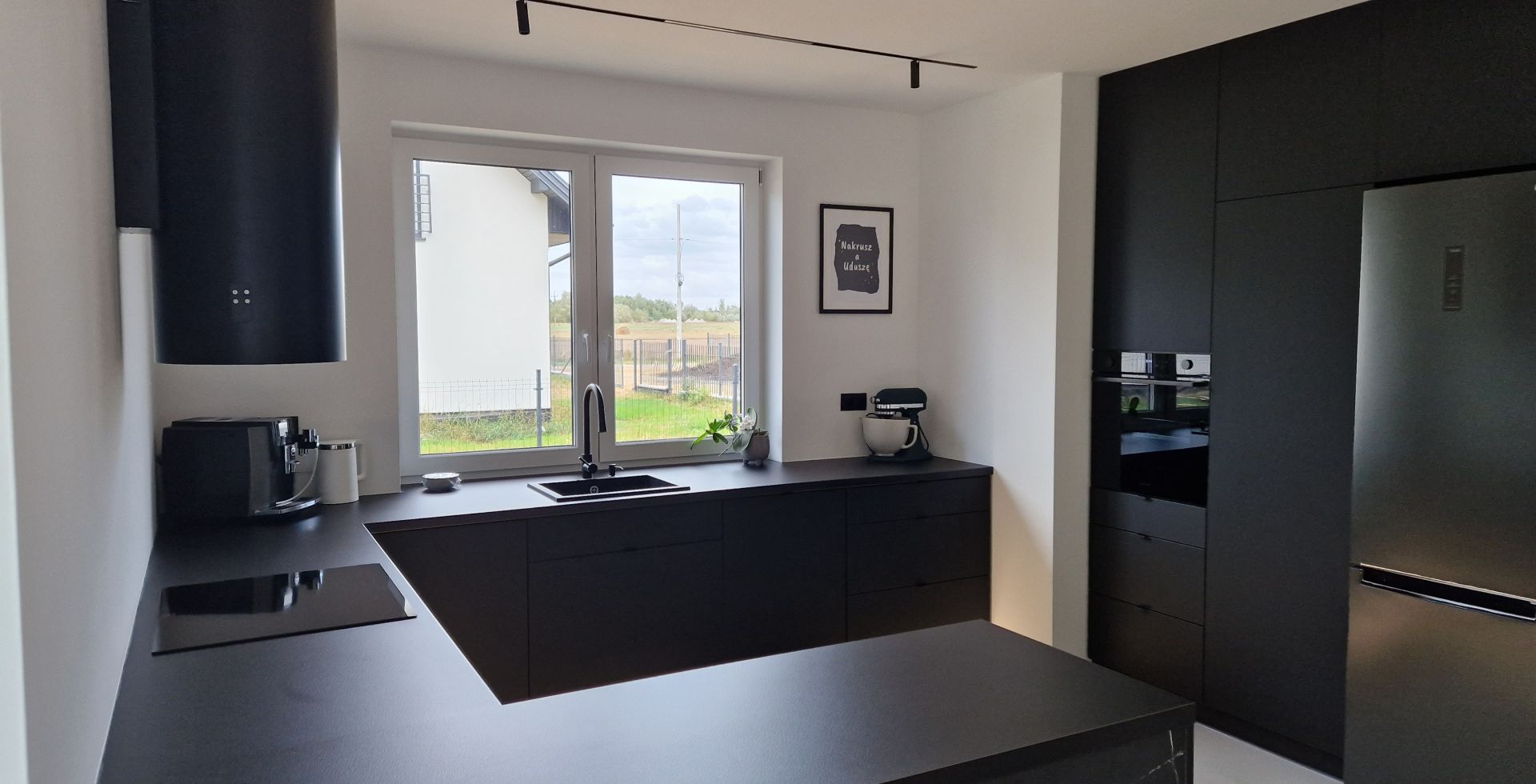 Hota decorative Cylindro OR Black Matt - Negru Mat - Aranjament 38