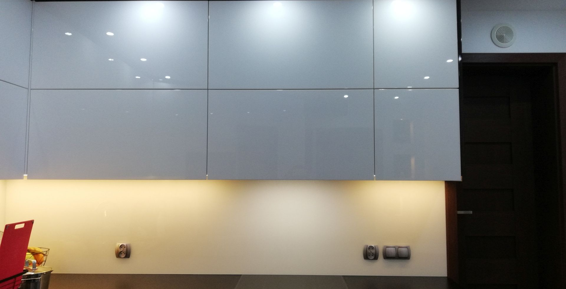 Hota Incorporabile Lando Glass White - Alb - Aranjament 10