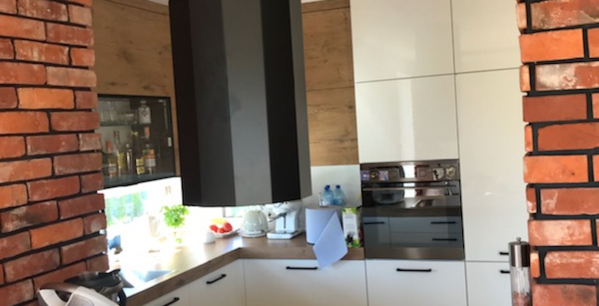 Hota insula Viva Black Matt - Negru Mat - Aranjament 2