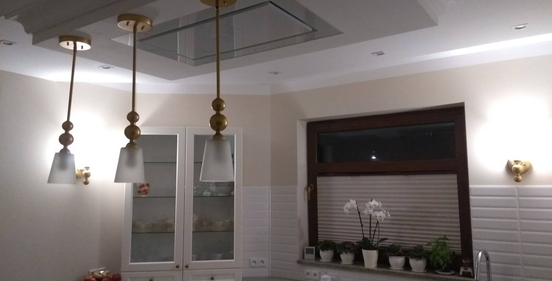 Hota De tavan Grand White - Alb - Aranjament 14