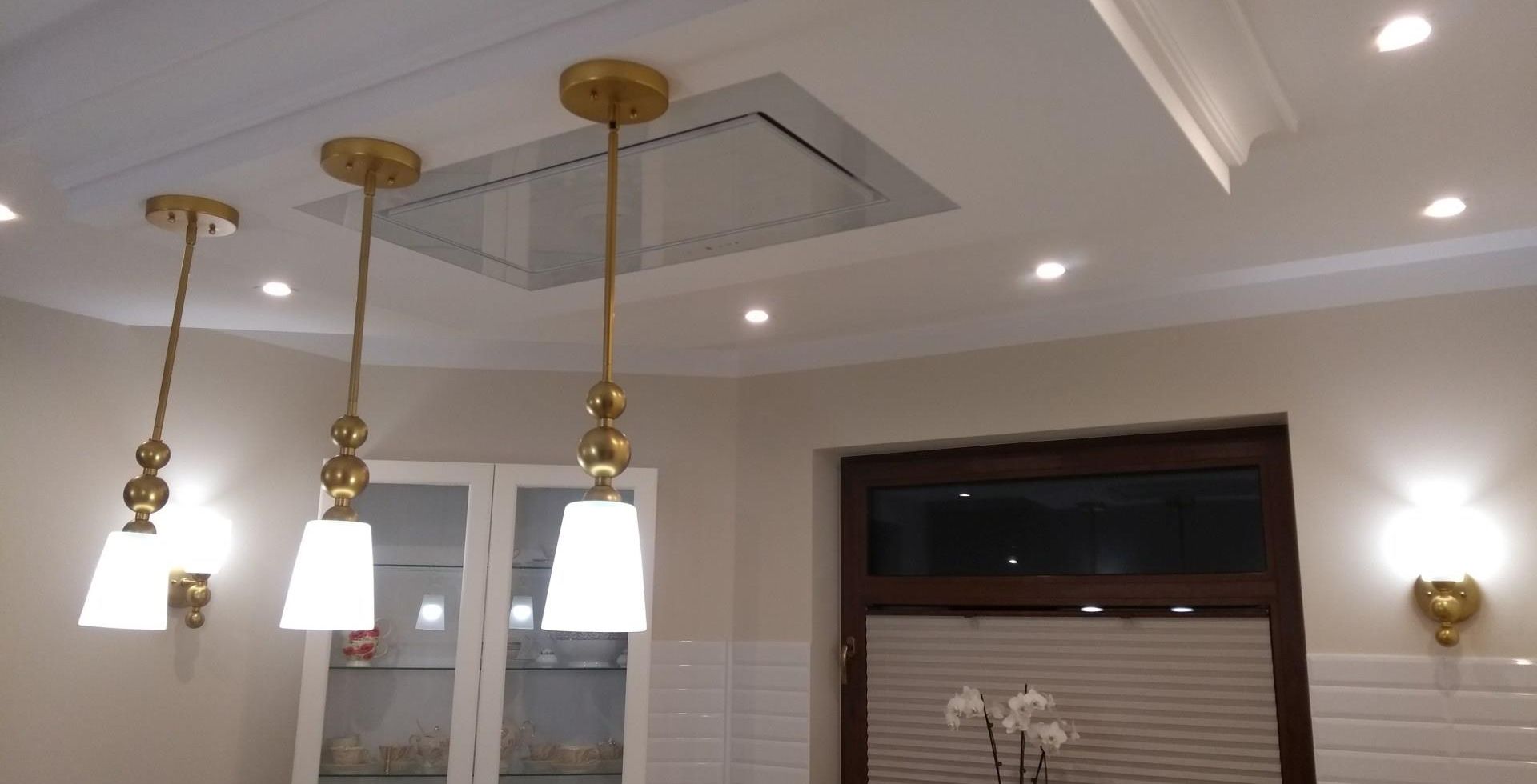 Hota De tavan Grand White - Alb - Aranjament 15