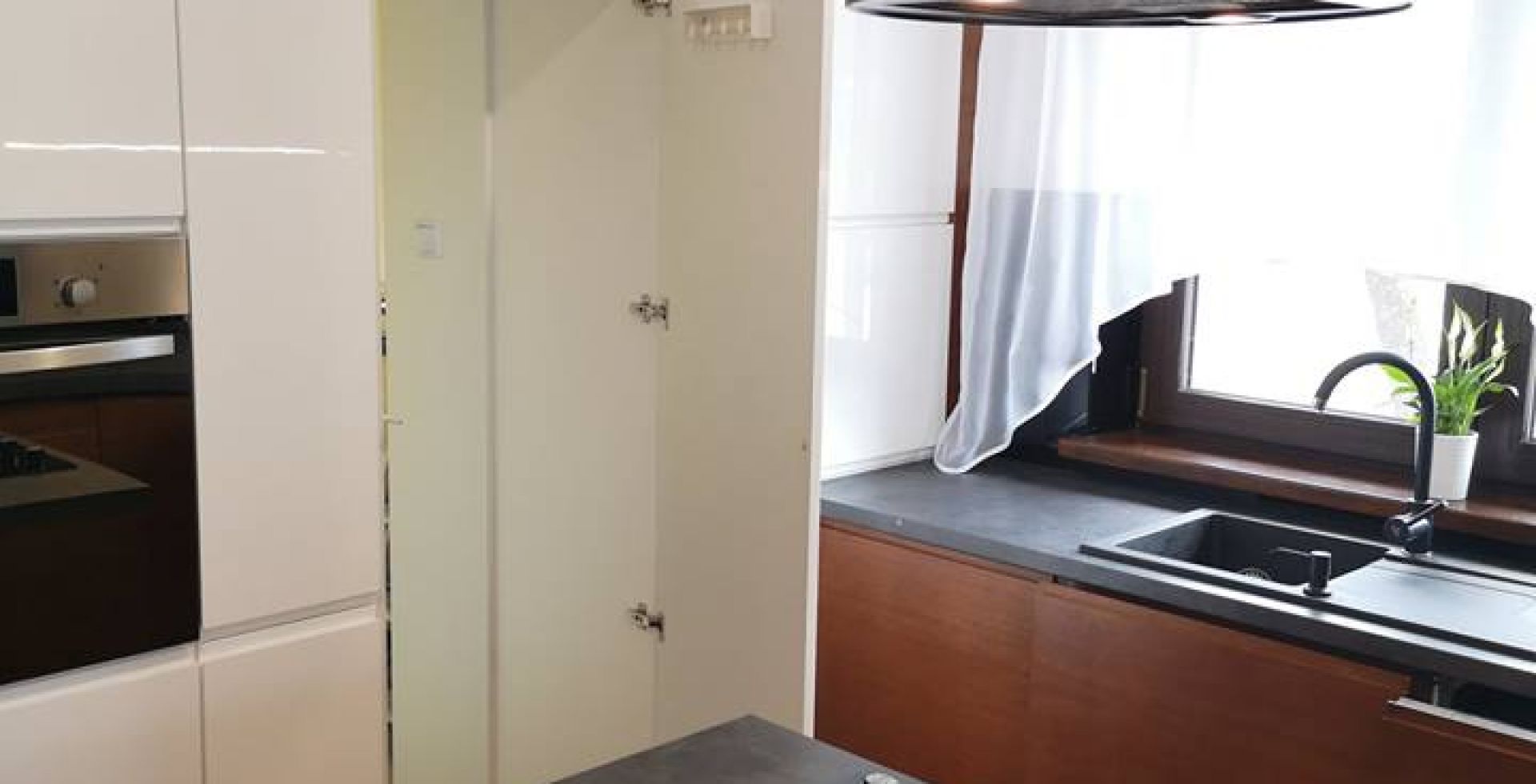 Hota insula Cylindro Black Matt - Negru Mat - Aranjament 8