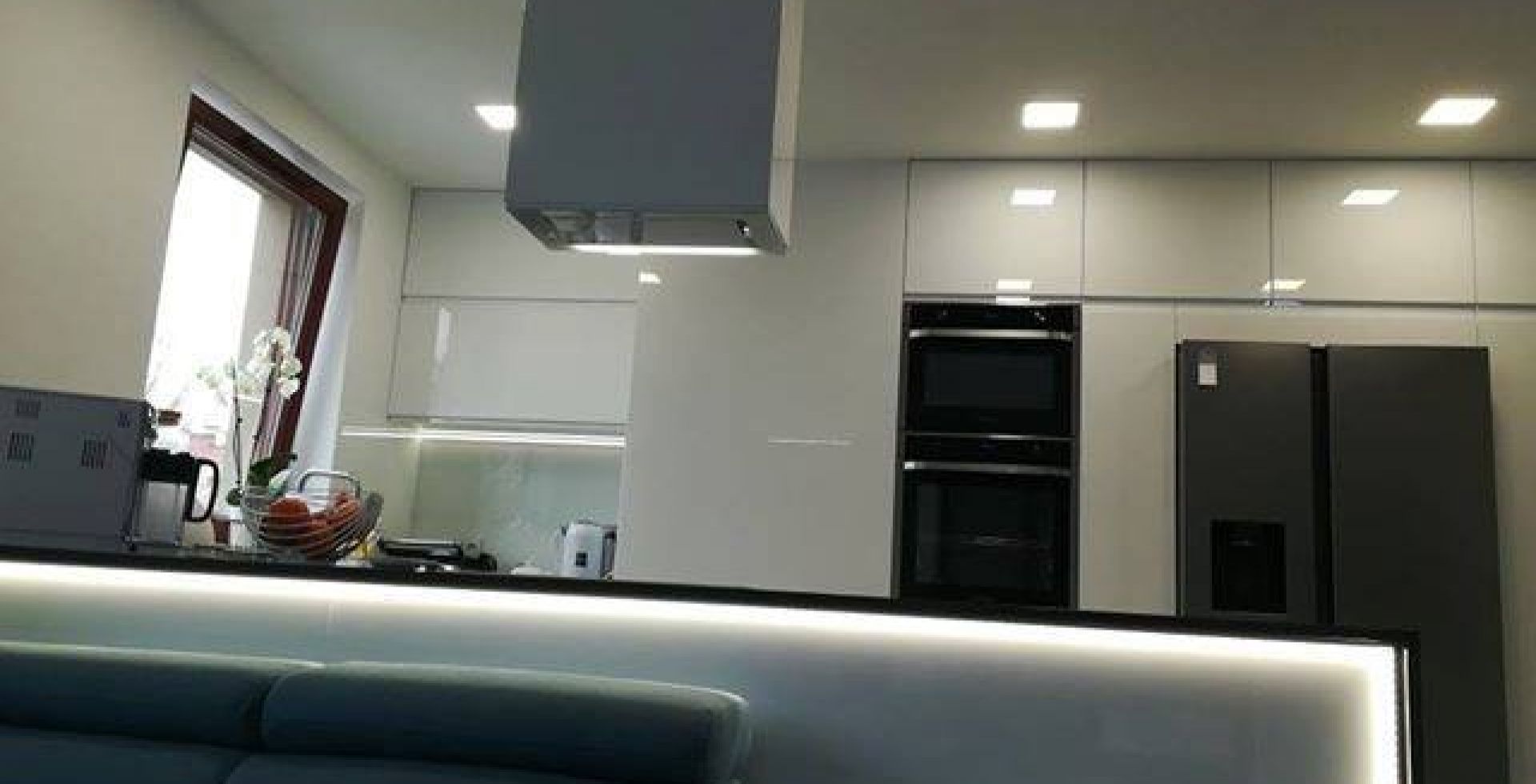 Hota Incorporabile Lando Glass White - Alb - Aranjament 12