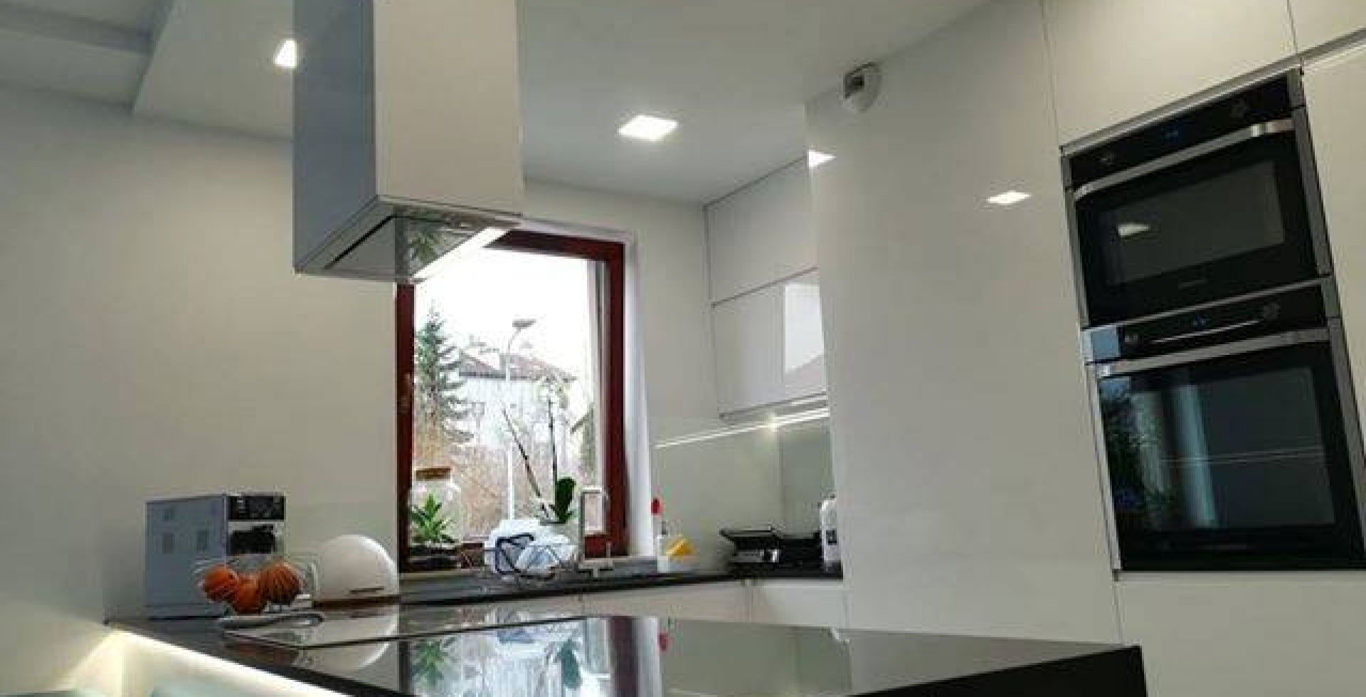 Hota Incorporabile Lando Glass White - Alb - Aranjament 14