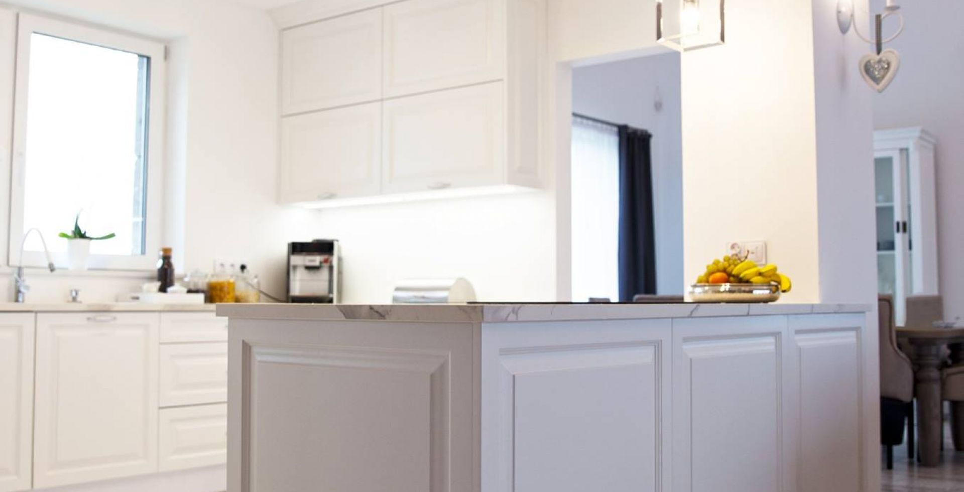 Hota De tavan Grand Super Slim White - Alb - Aranjament 10