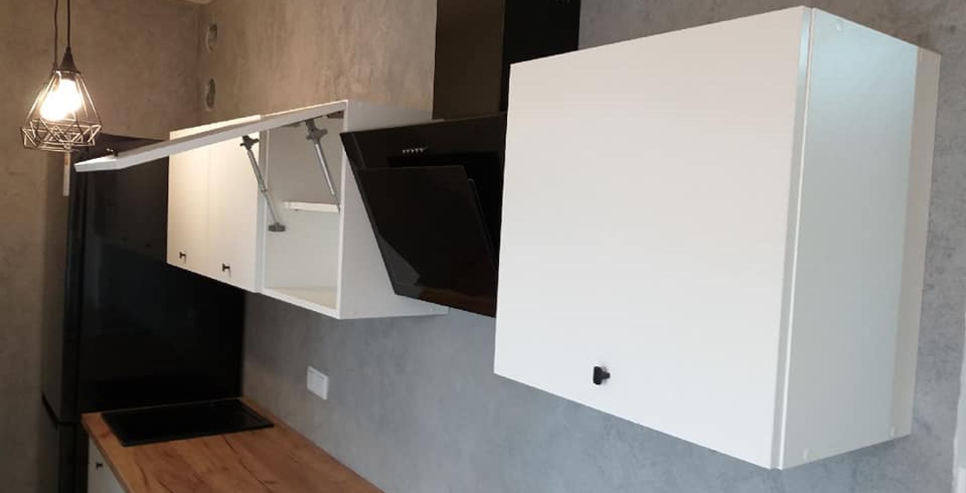 Hota decorative Dynamic Black - Negru Mat - Aranjament 11