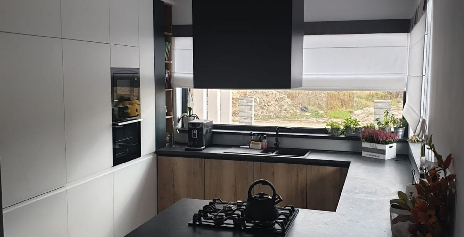 Hota insula Quadro Max Black Matt - Negru Mat - Aranjament