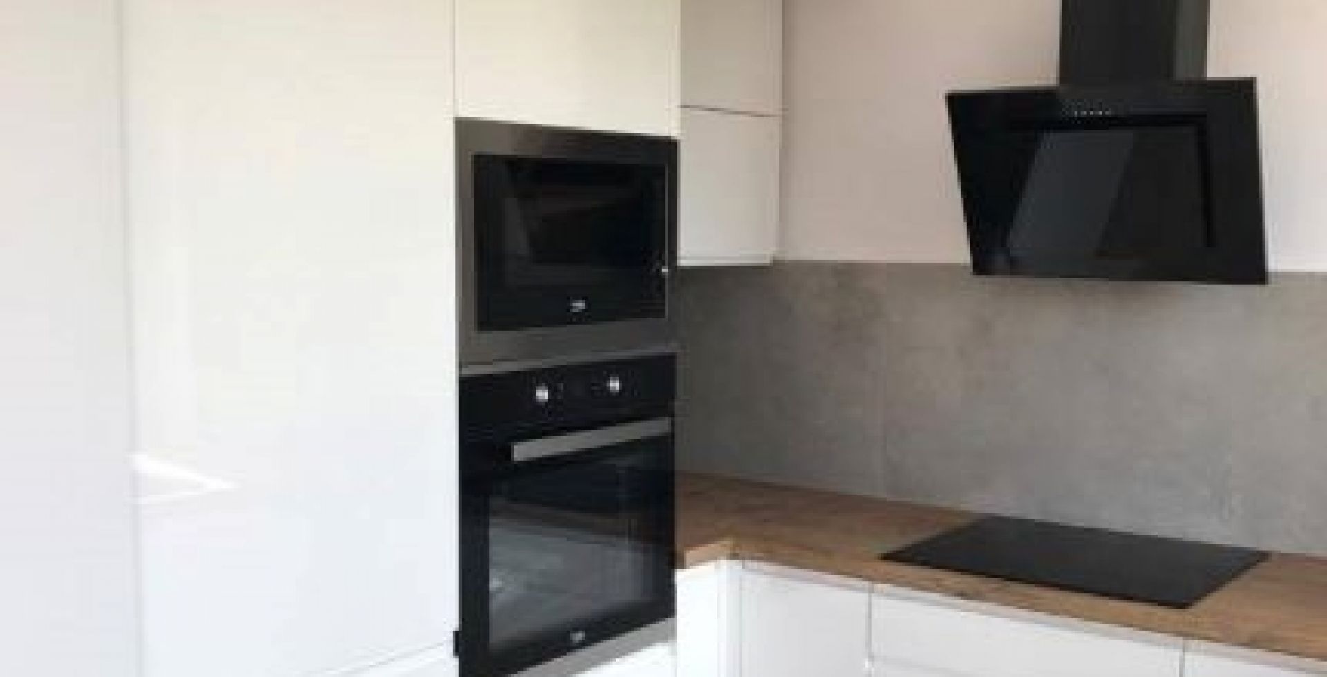 Hota decorative Dynamic Black - Negru Mat - Aranjament 18