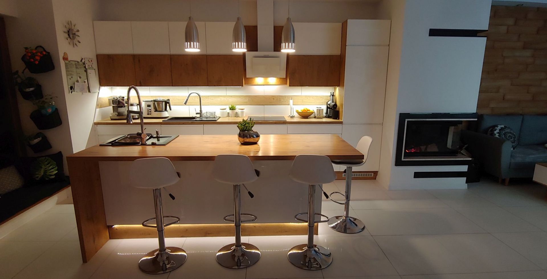 Hota decorative Dynamic White - Alb - Aranjament 7