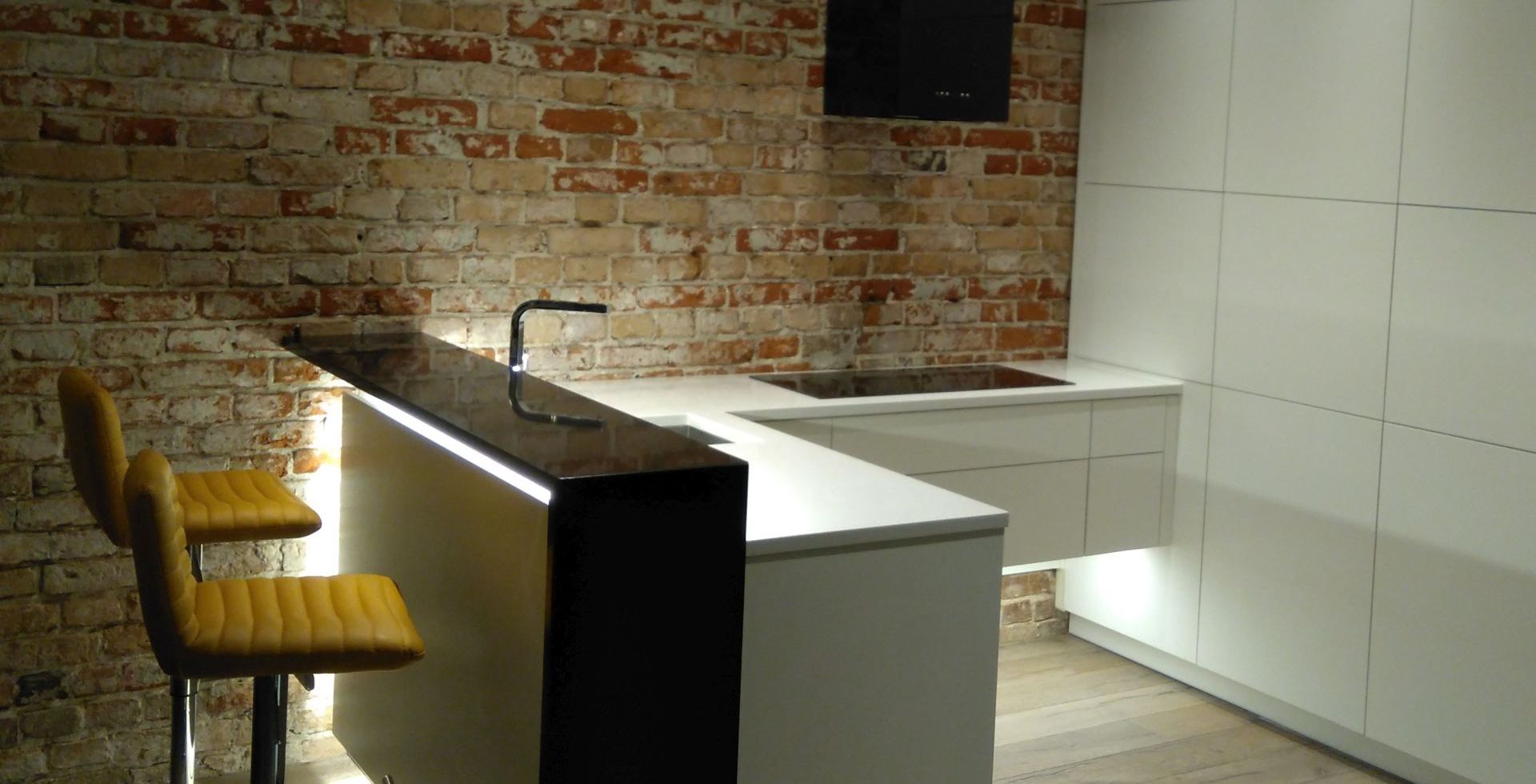 Hota decorative Quadro OR Black Matt - Negru Mat - Aranjament 12