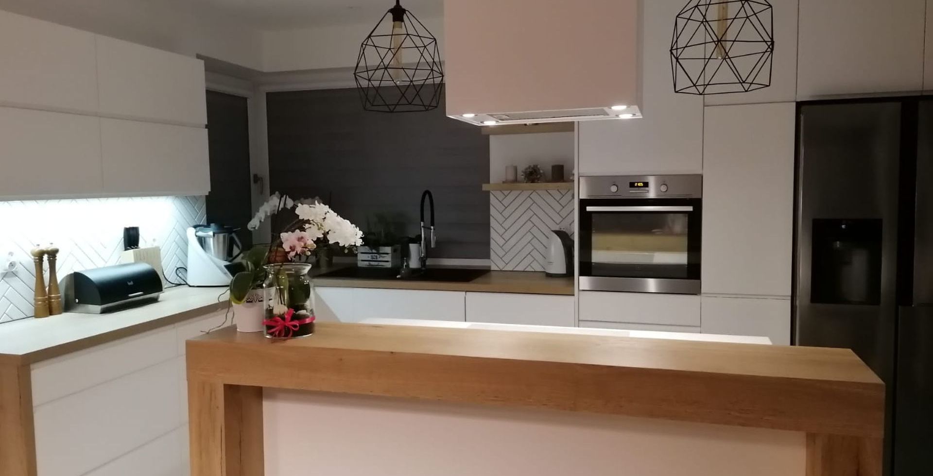 Hota insula Quadro Max White - Alb - Aranjament 3