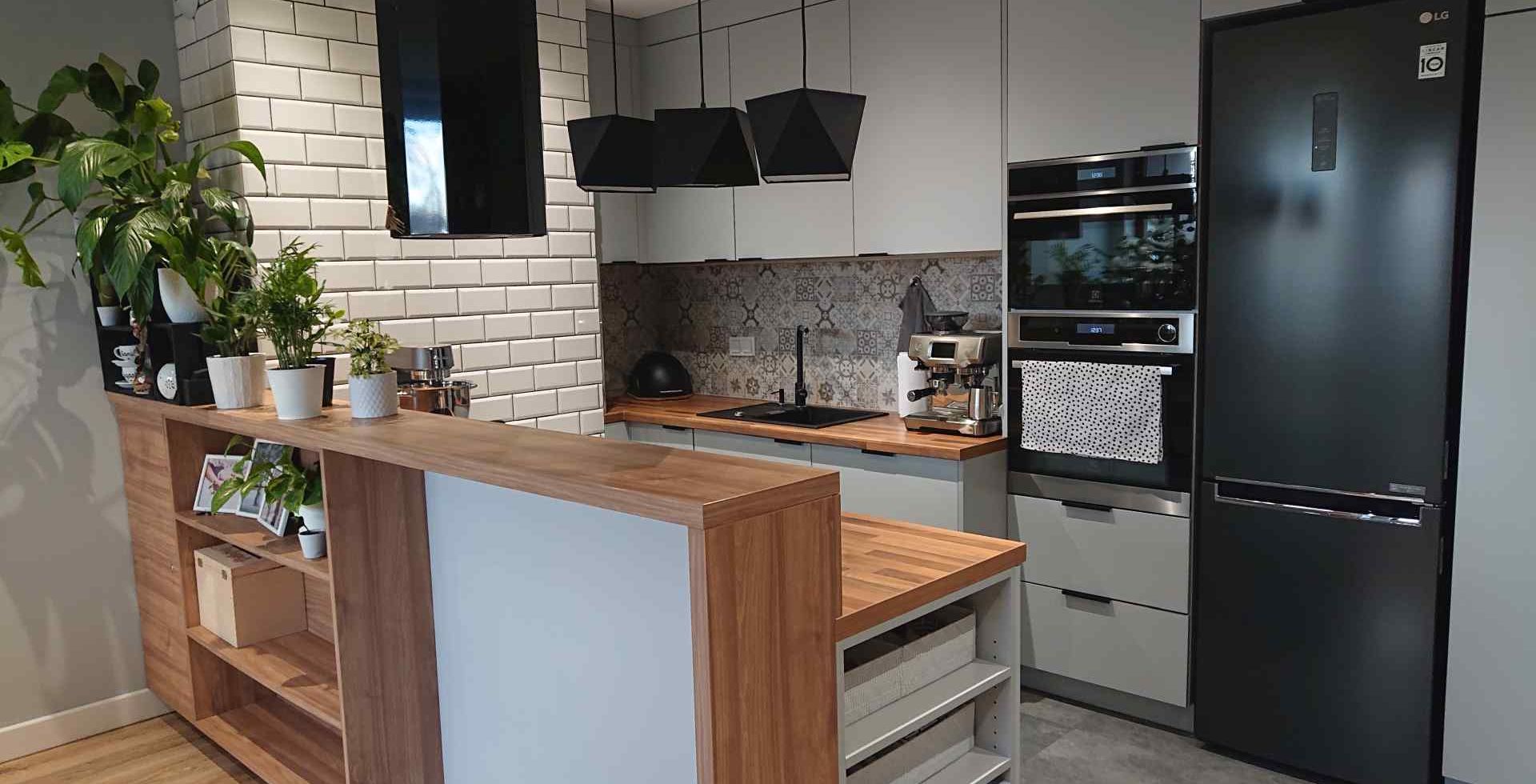 Hota insula Viva Black Matt - Negru Mat - Aranjament 4