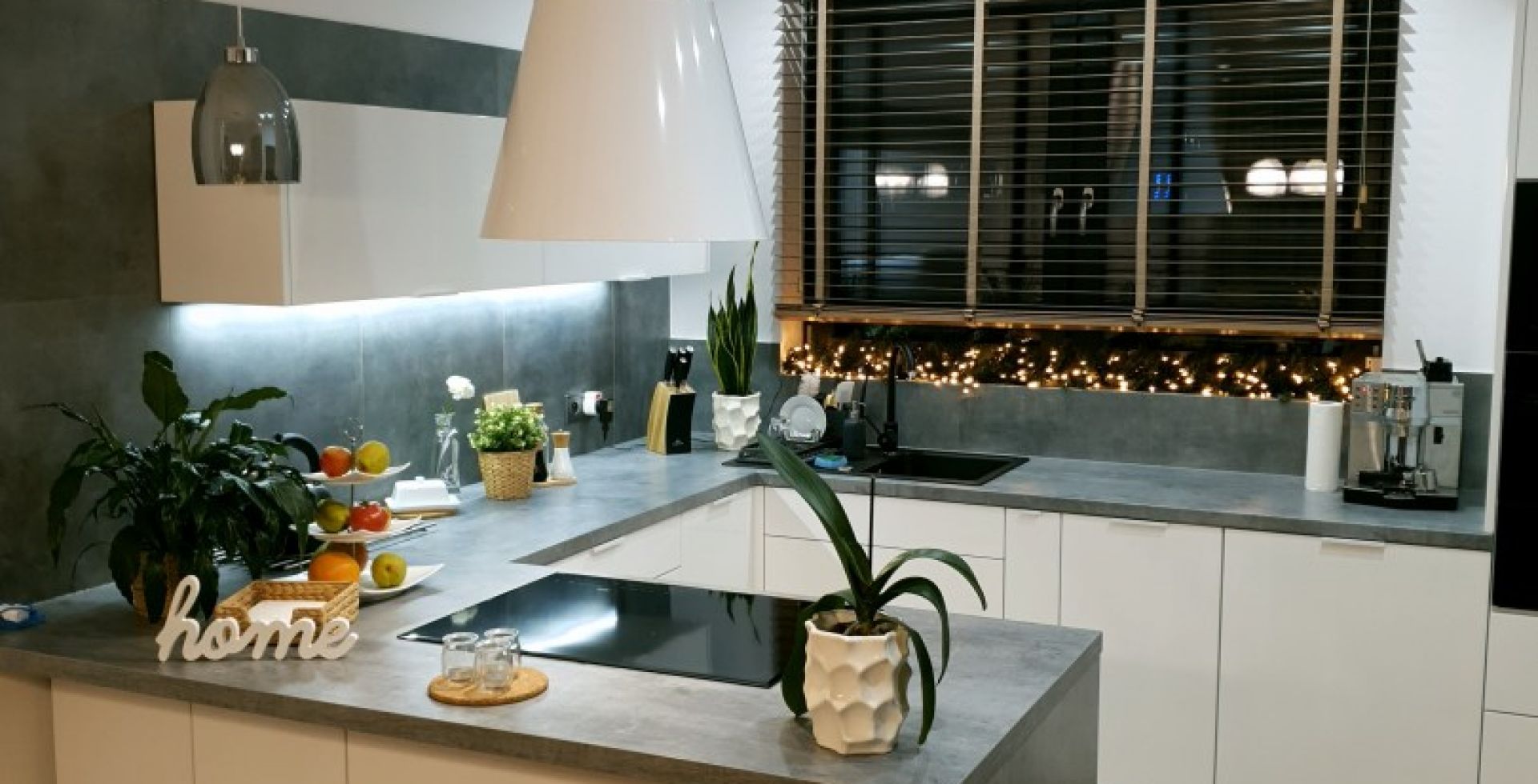 Hota insula Inspiro White - Alb - Aranjament 2