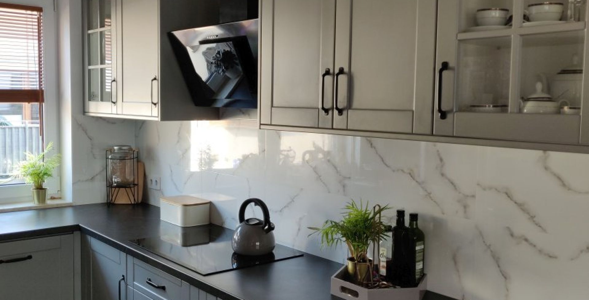 Hota decorative Dynamic Black - Negru Mat - Aranjament 23