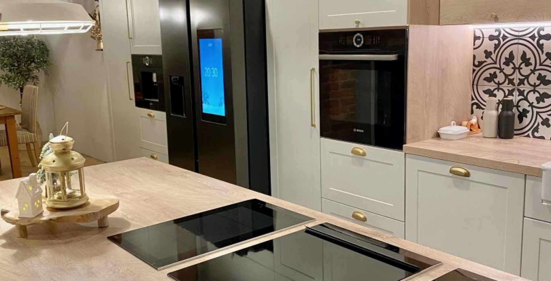 Hota insula Decor Island Black Matt - Negru Mat - Aranjament 4