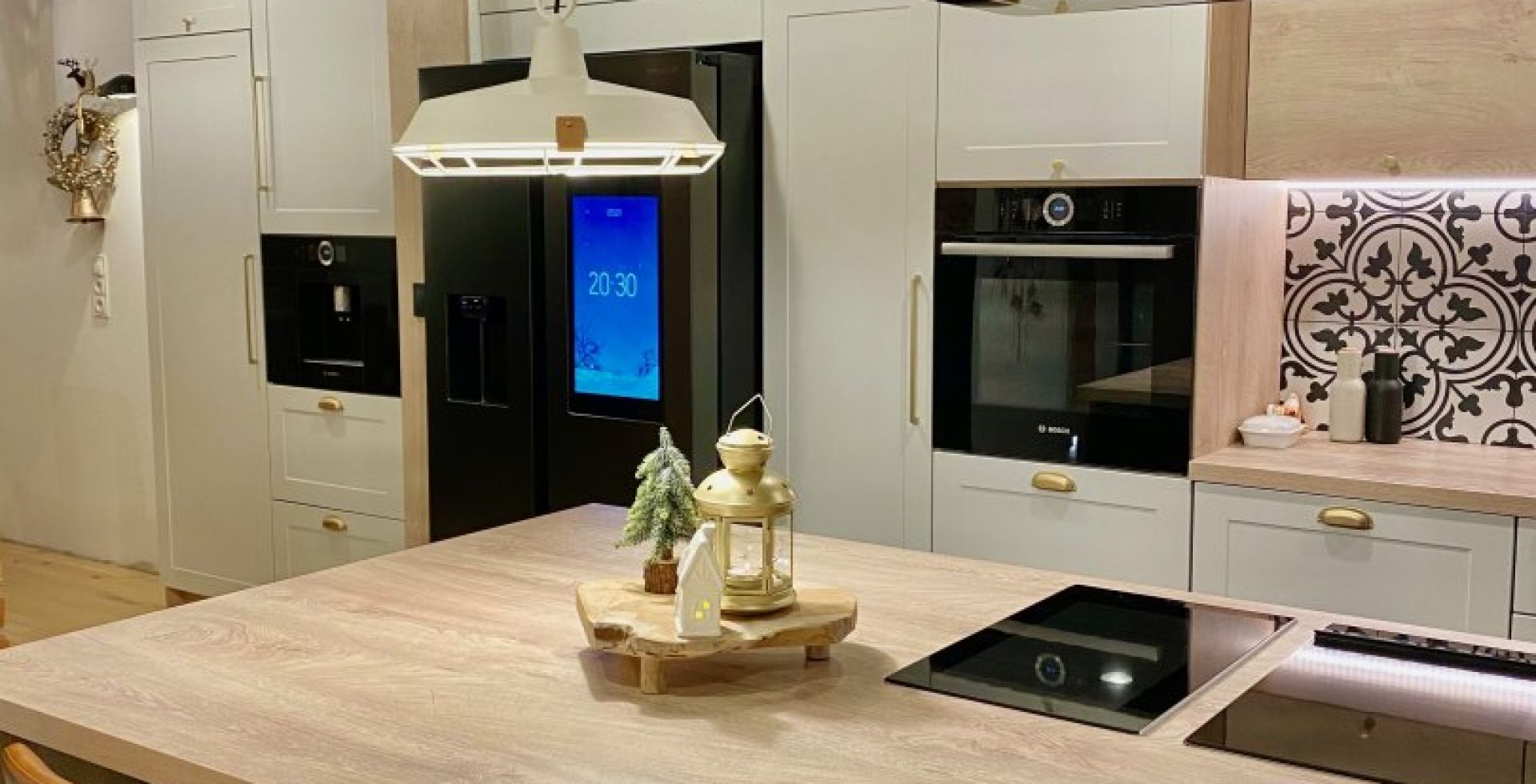 Hota insula Decor Island Black Matt - Negru Mat - Aranjament 5