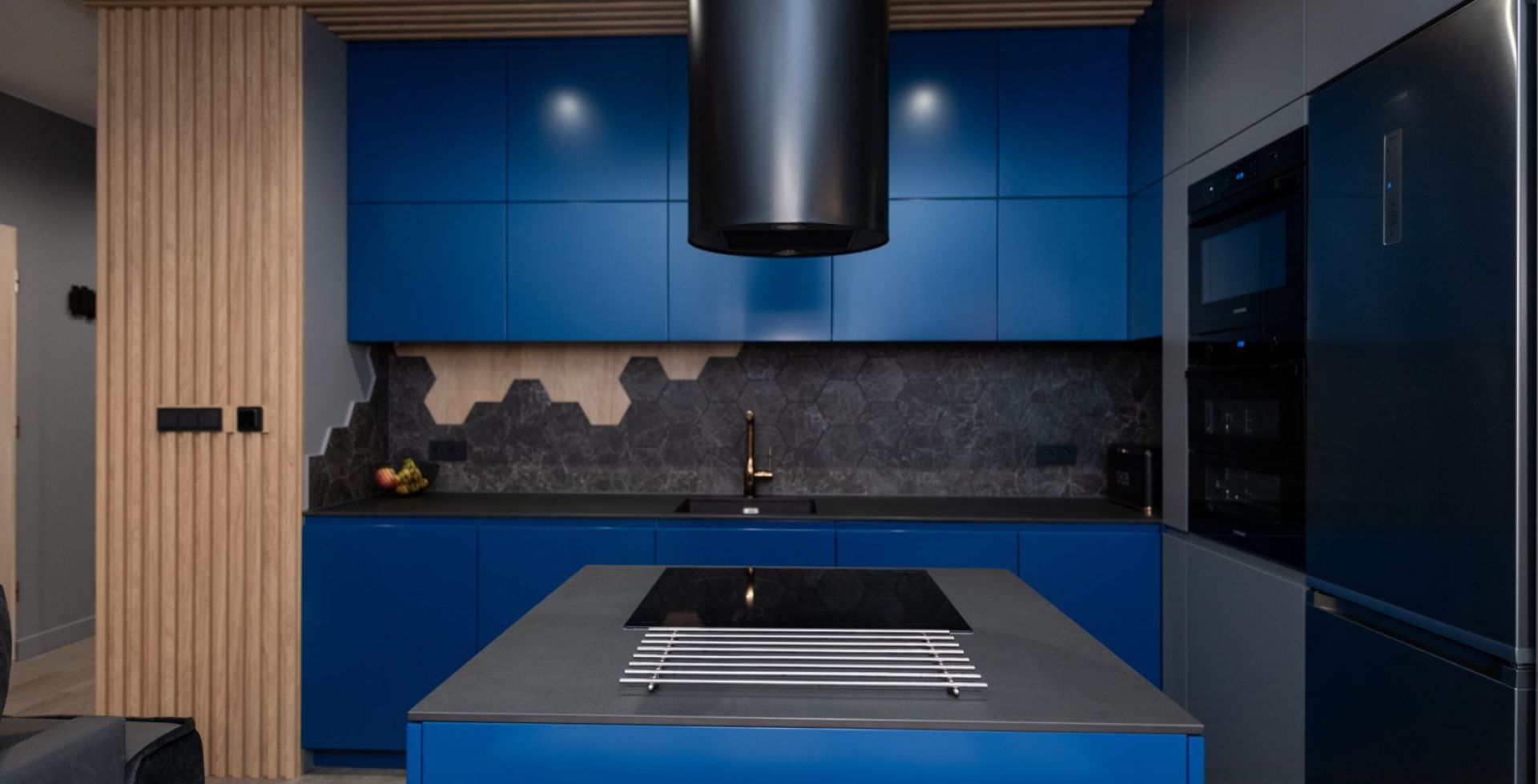 Hota insula Cylindro Black Matt - Negru Mat - Aranjament 20