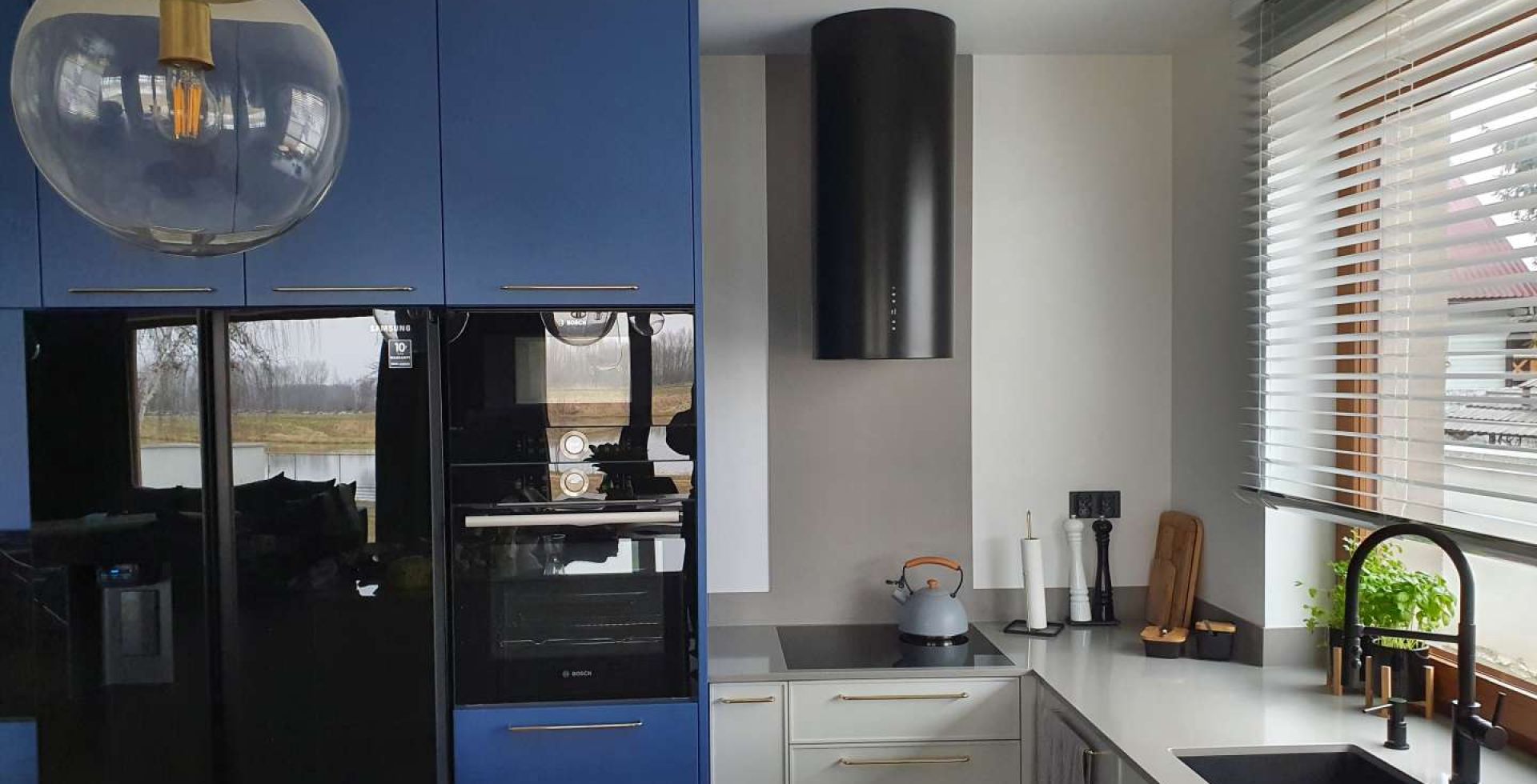 Hota insula Cylindro Black Matt - Negru Mat - Aranjament 27