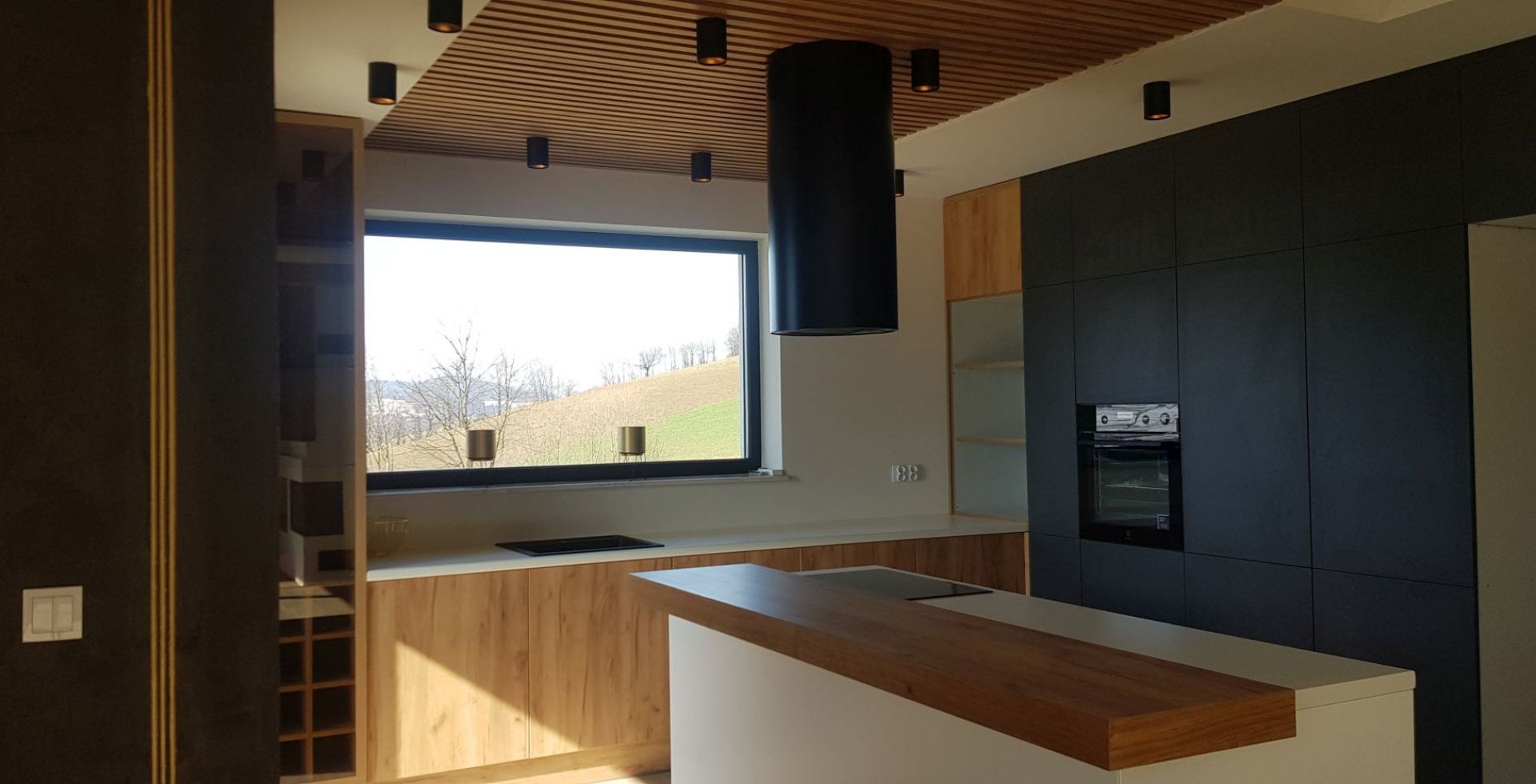 Hota insula Cylindro Eco Black Matt - Negru Mat - Aranjament 11